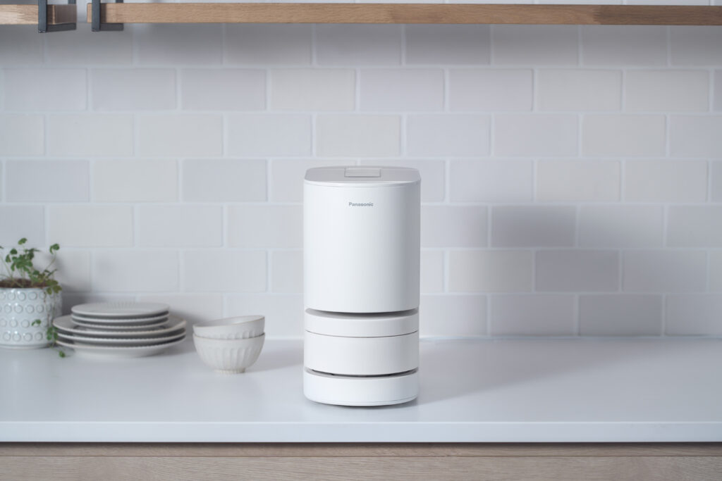 「自動計量IH炊飯器」SR-AX1を置いた風景