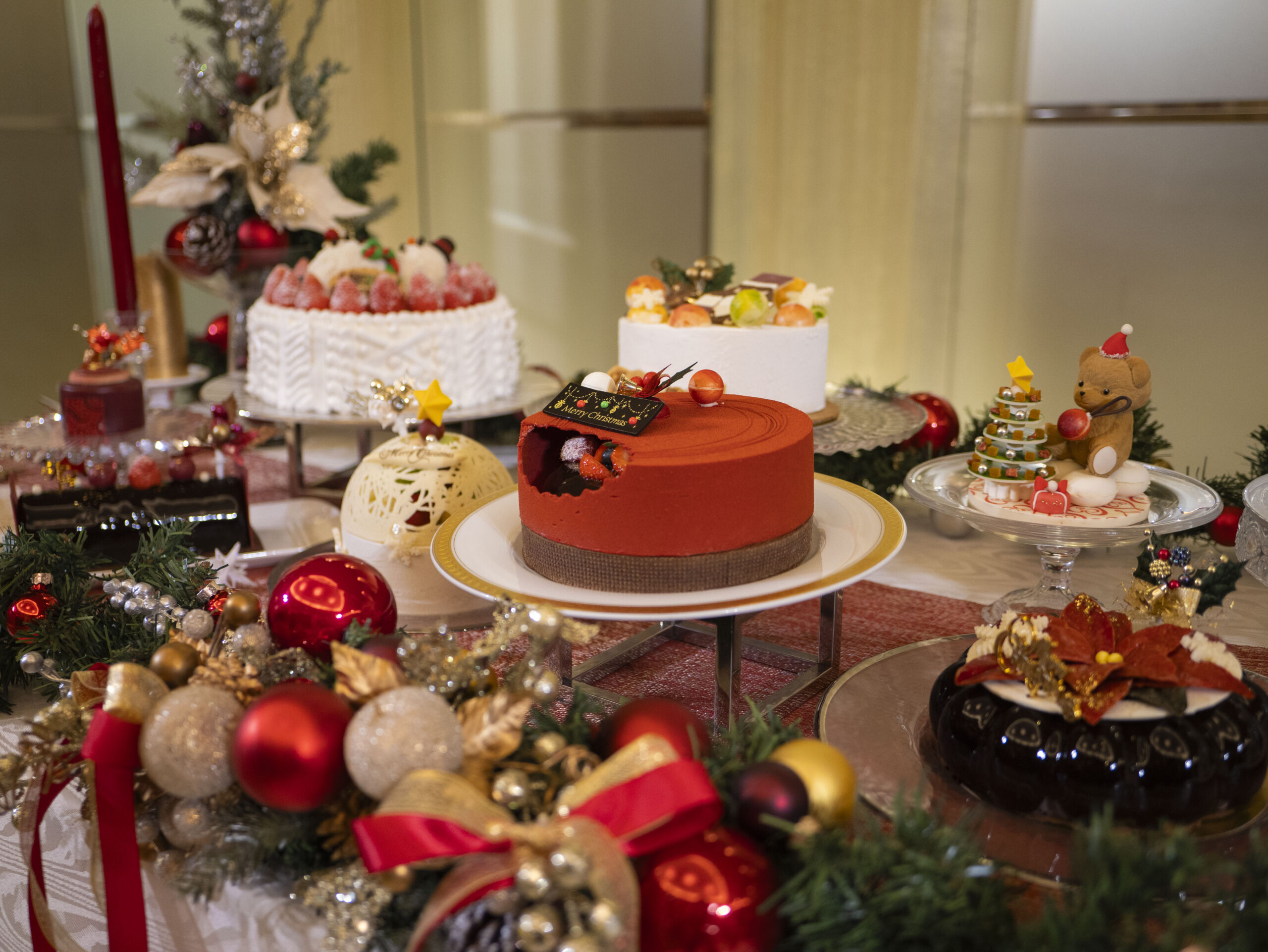 ロイヤルパークホテル クリスマスケーキ 2023