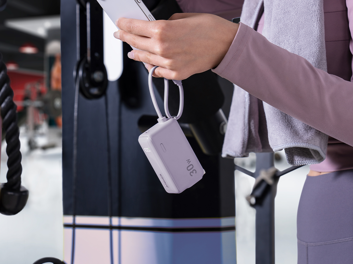 Anker Power Bank_A1636_使用イメージ02