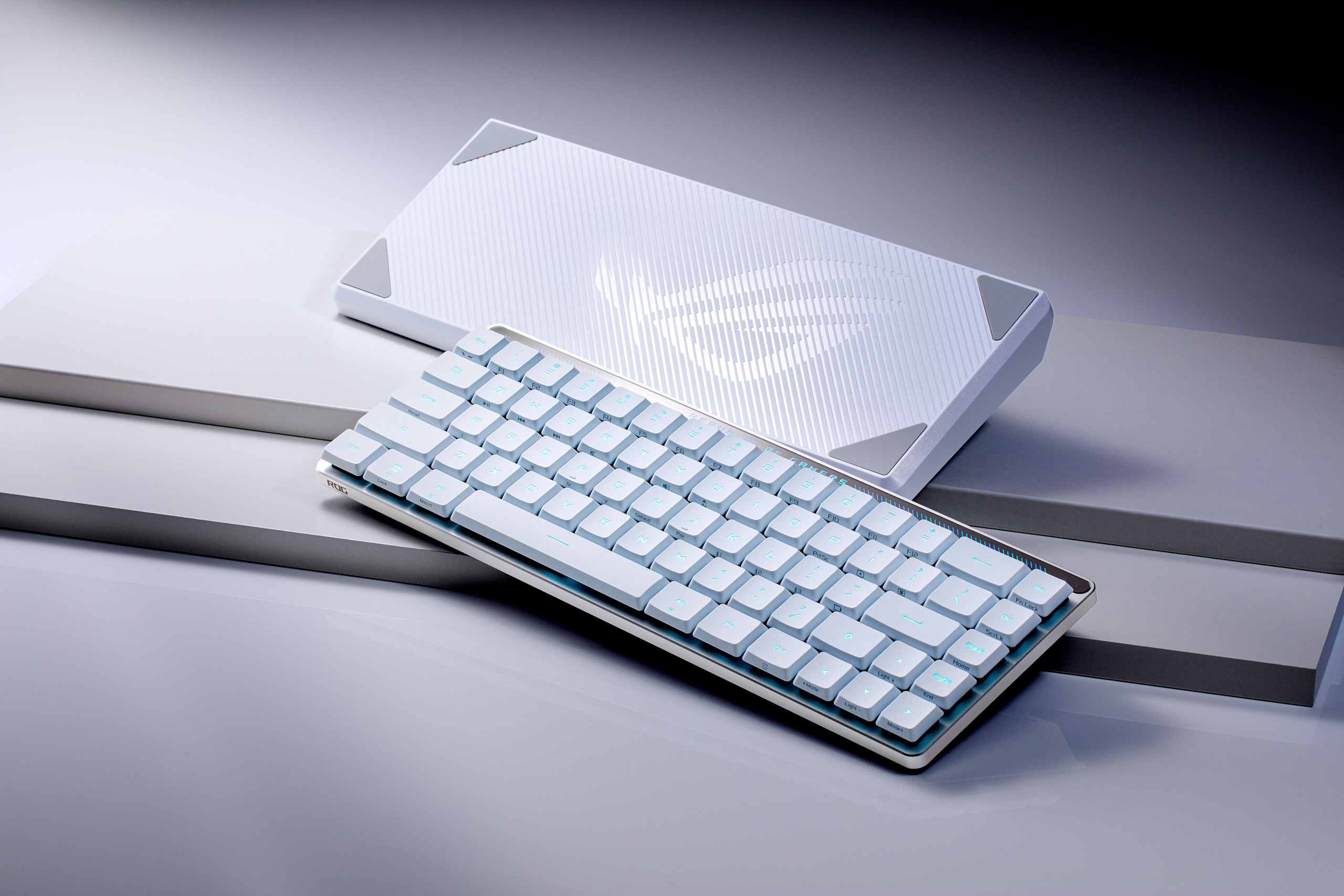 ROG_Falchion_RX_Low_Profile_アイキャッチ