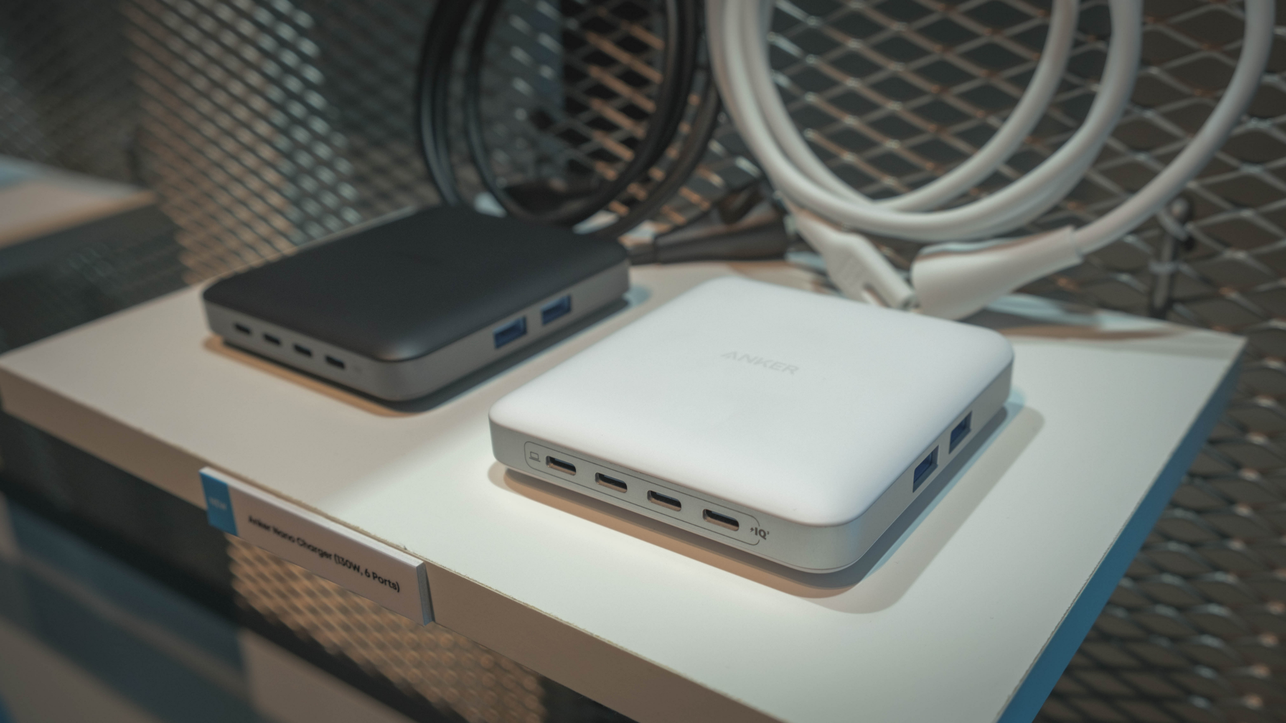 AnkerNanoChager130W_00