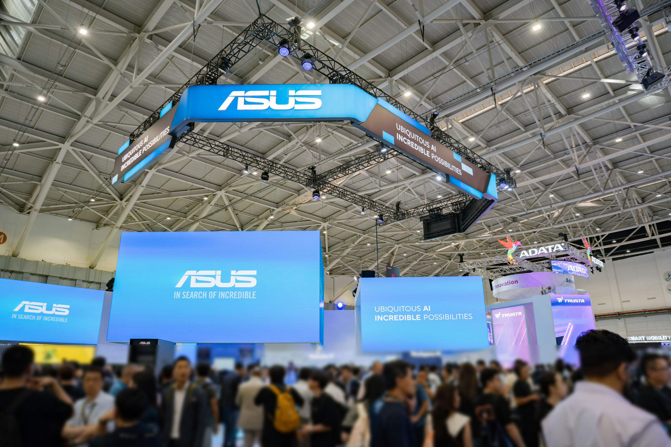 COMPUTEX 2025のASUSブース