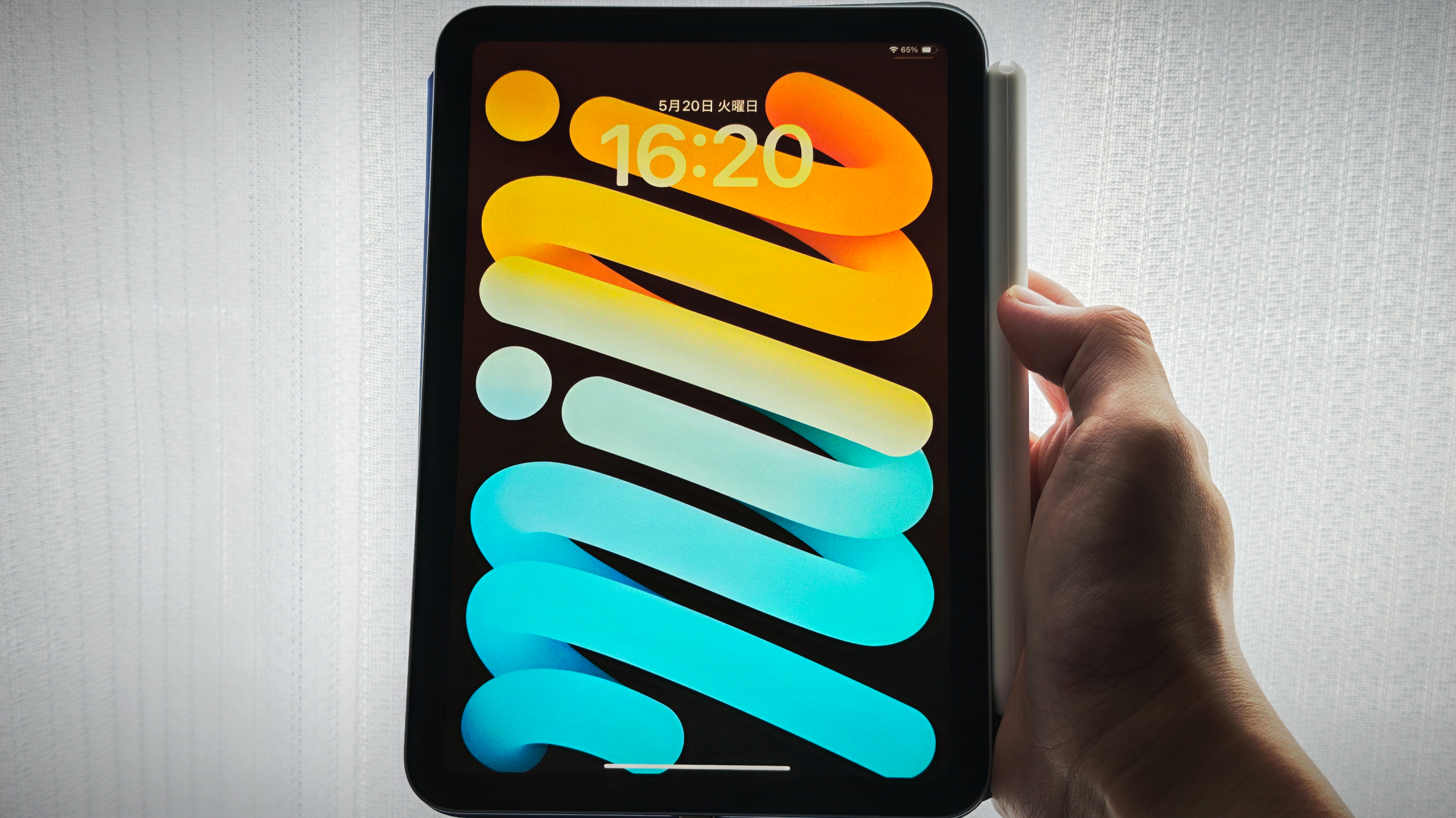 iPad miniのフィルム選びのコツは？光沢とペーパーライクを比較